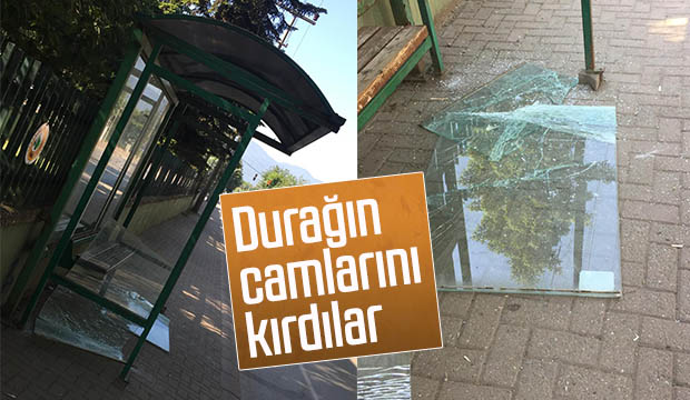 Durağın Camlarını Kırdılar