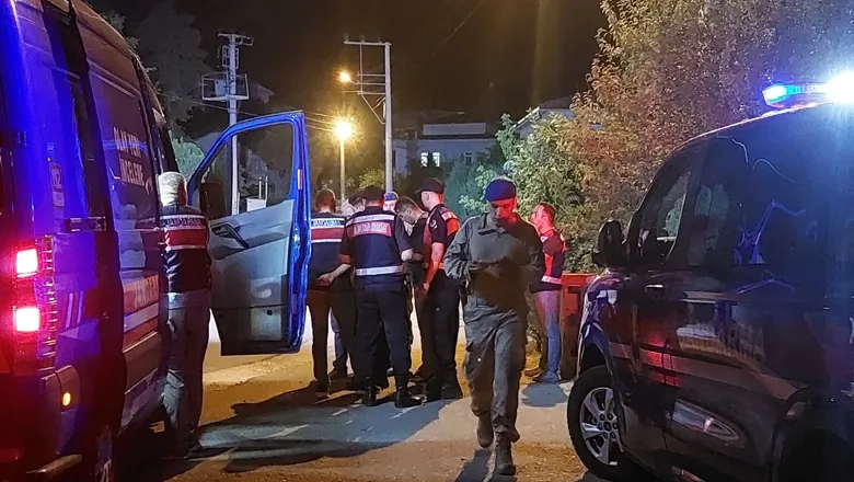 Ekinli'de silahlı çatışma 2 ölü,2 yaralı