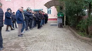 Ekrem Yılmaz Dualarla Son Yolculuğuna Uğurlandı.