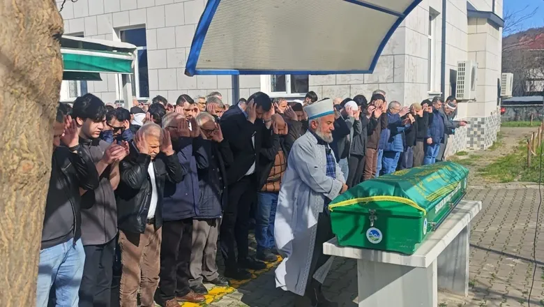 Ergün Uluköylü Toprağa Verildi.