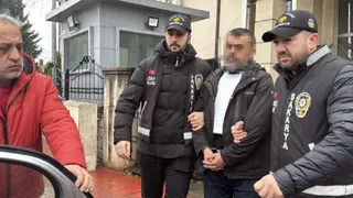 Eşini ve MHP İlçe Başkanını öldürmüştü, böyle adliyeye sevk edildi