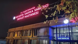 Eşinin hastaneye götürüyordu, kalp krizi geçirip öldü