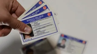 Eski tip ehliyetler için son gün