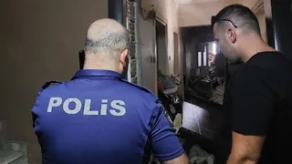 Esrarengiz olay; Kayıp kadın ihbarına giden ekipler çöp evle karşılaştı
