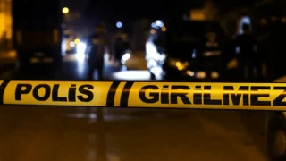 Evde dehşet; Babası 12 yaşındaki çocuğu tavana asılı buldu