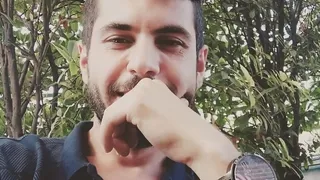 Evde silahla vurulmuş halde ölü bulundu