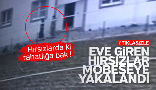 Eve giren hırsızlar böyle görüntülendi 