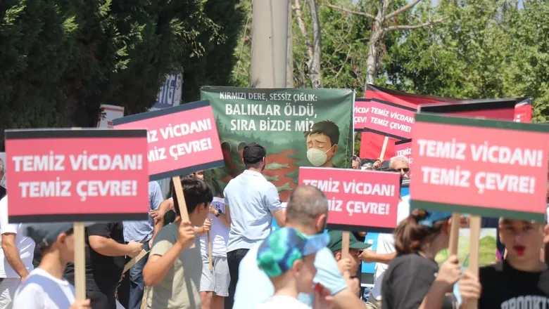 Fabrika atıklarına karşı Batakköy’de protesto