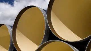 Fabrikada borular arasında sıkışan genç işçi hayatını kaybetti