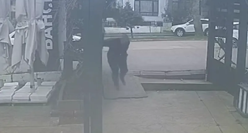 Fındık tüccarını vurdu