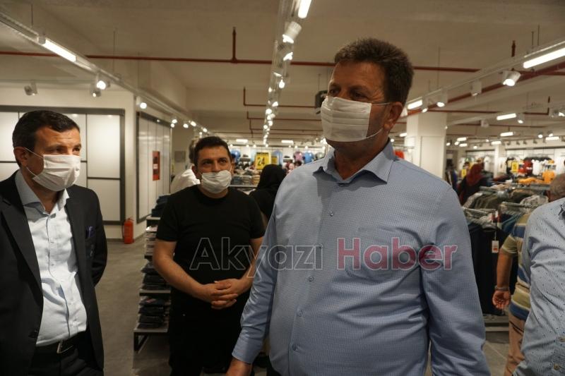 Giysa Akyazı Şubesi Yoğun Katılımla Açıldı