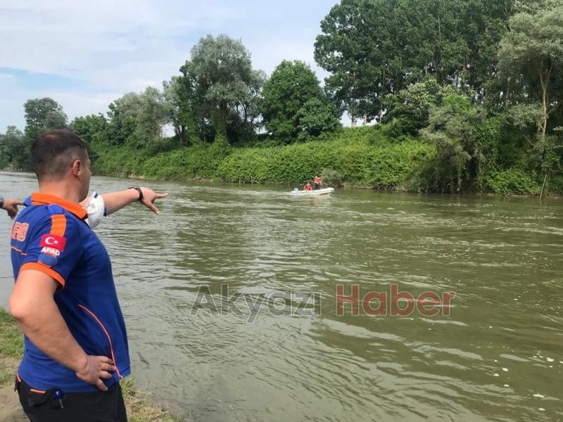 13 yaşındaki çocuk Sakarya Nehri'nde kayboldu