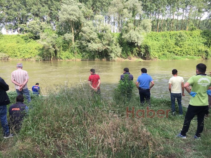 13 yaşındaki çocuk Sakarya Nehri'nde kayboldu