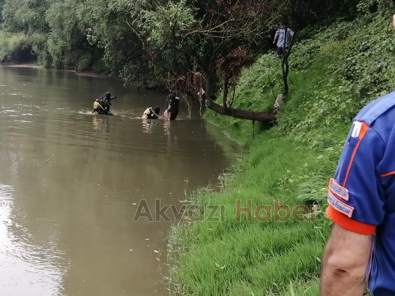 Gökdeniz'i arama çalışmaları sürüyor