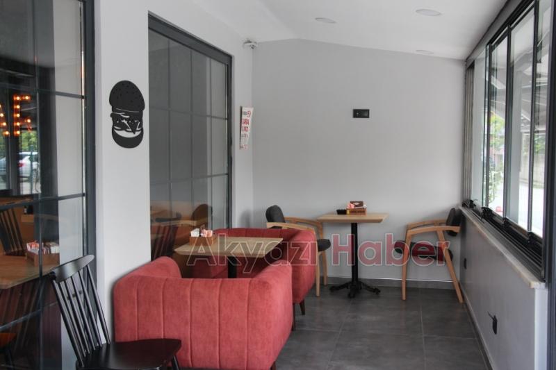 Hardal Burger Paket Servisiyle Hizmete Devam Ediyor