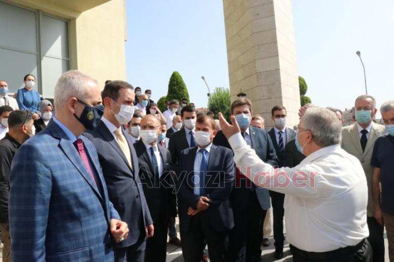 Vali Nayir veda etti