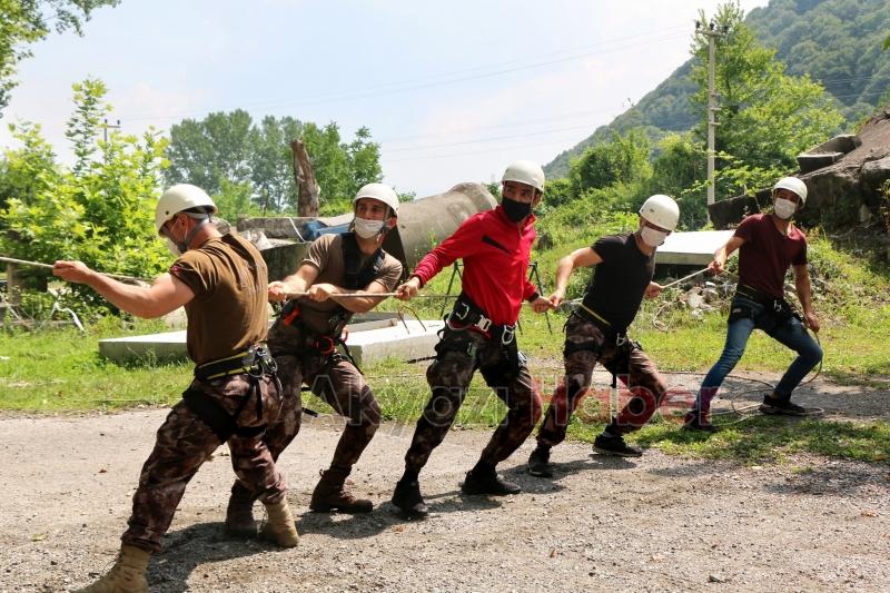 Nefes kesen tatbikat