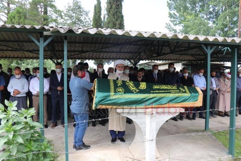 Patlamada ölen Akyazılı Erhan Ateş toprağa verildi