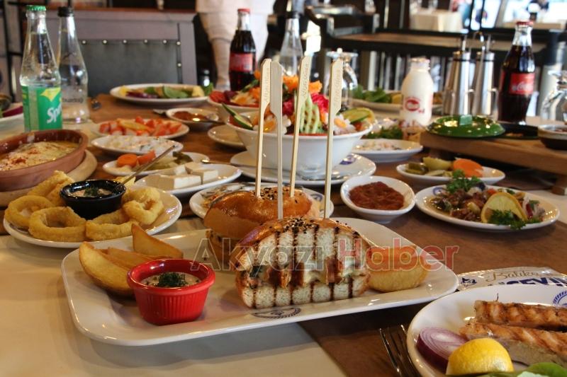 Balıkçı Hüseyin Serdivan’da Şube Açtı