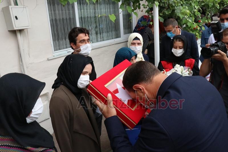 15 Temmuz şehidi mezarı başında anıldı