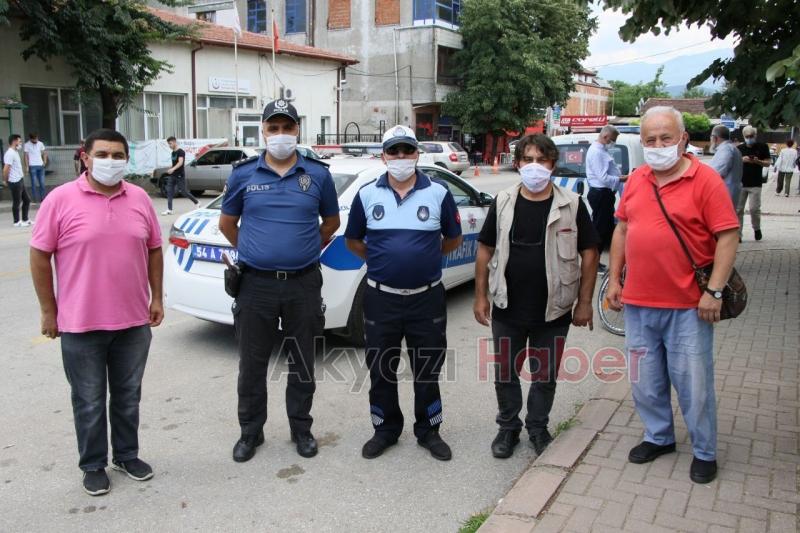 Pandemiye dikkat çekmek için yürüdüler