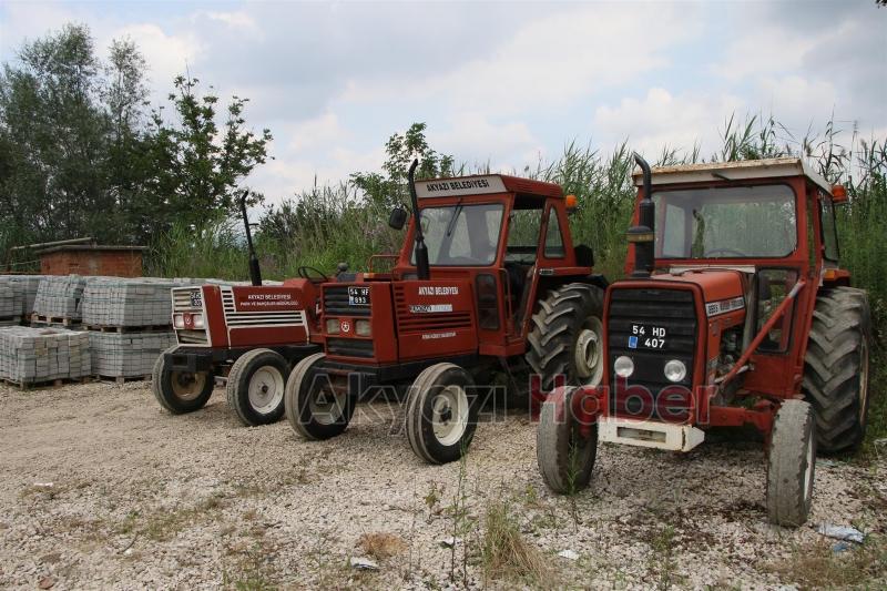 Akyazı belediyesi araç satıyor