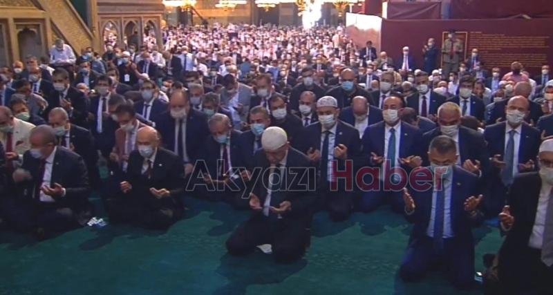 Cumhurbaşkanı Erdoğan Ayasofya'da