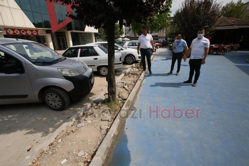 Asfalt kalktı parke geldi, parke gitti asfalt geliyor