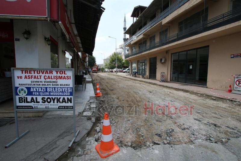 Asfalt kalktı parke geldi, parke gitti asfalt geliyor
