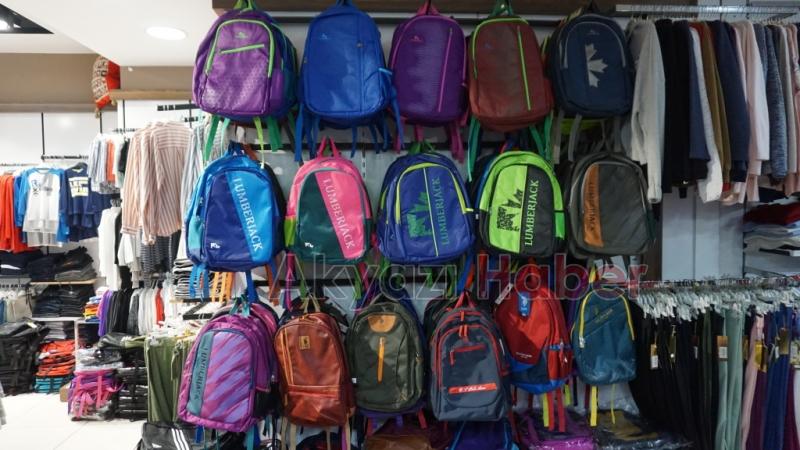 Tüm Okul Kıyafetleri Taşkınlar Konfeksiyonda