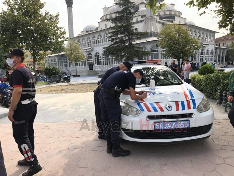 Jandarmadan kaçıp pasaja böyle daldı