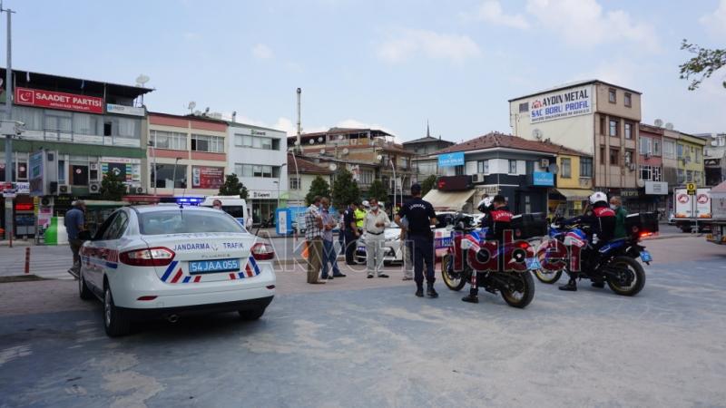 Jandarmadan kaçıp pasaja böyle daldı