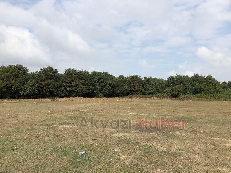 Akyazı'da esrarengiz kazı