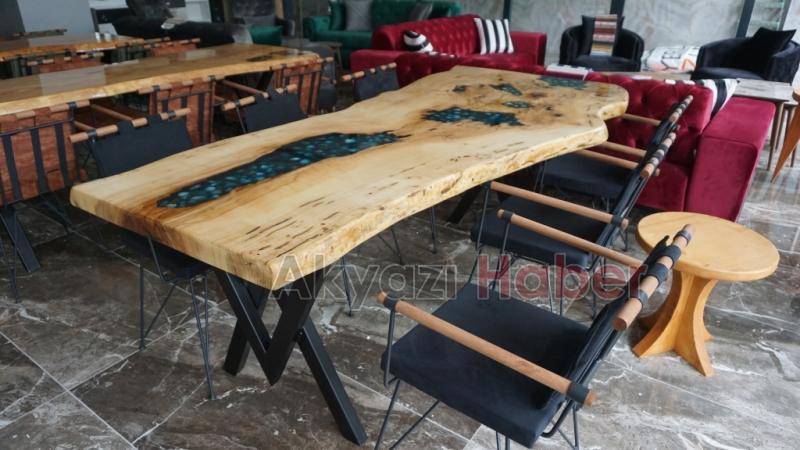 AYMOB MOBİLYA Akyazı'da açıldı