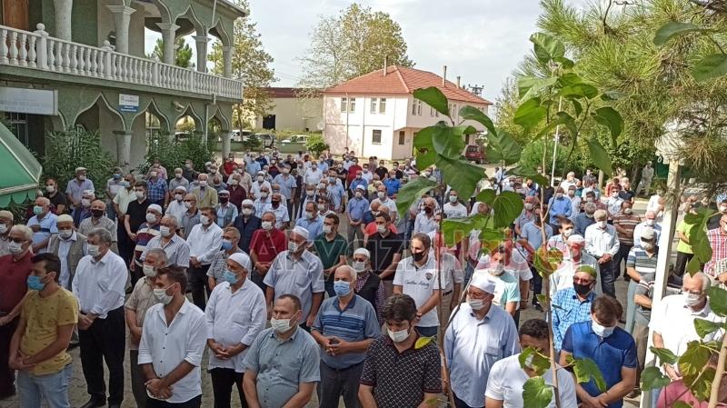 Ali Osman Furuncu toprağa verildi