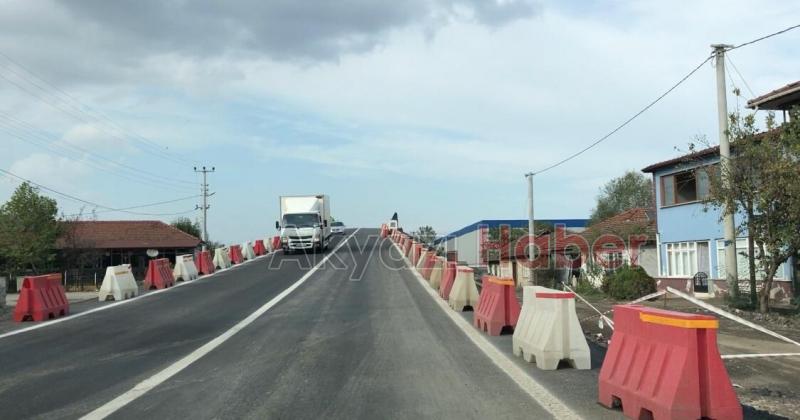 Akyazı'ya ulaşımı sağlayacak köprü tepki topladı