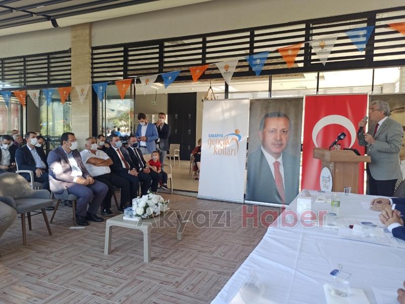 AK Parti Geyve İlçe Gençlik Kolları kongresi yapıldı