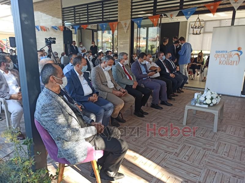 AK Parti Geyve İlçe Gençlik Kolları kongresi yapıldı