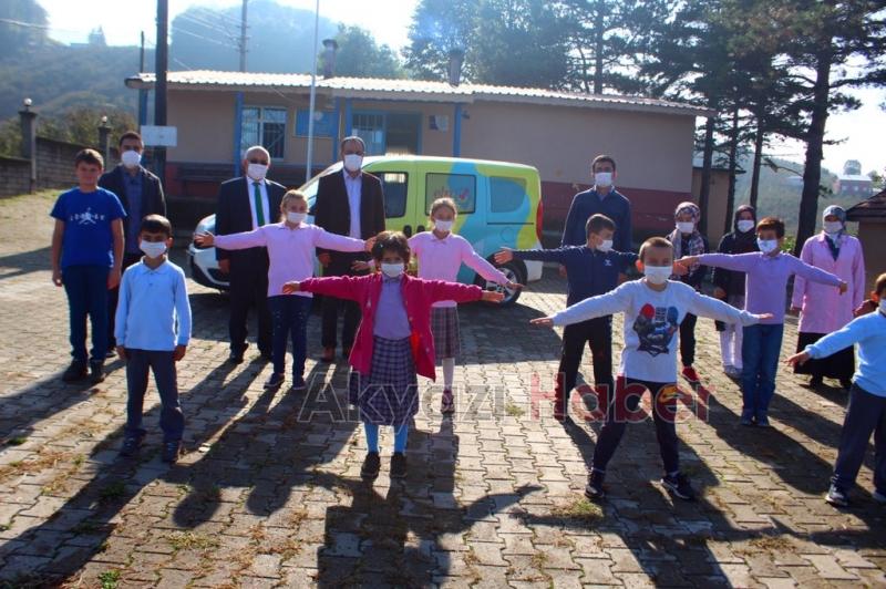 EBA mobil destek aracı Akyazıya geldi