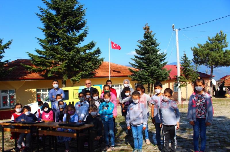 EBA mobil destek aracı Akyazıya geldi