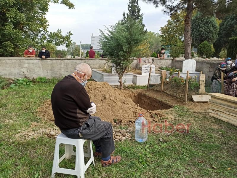 Koronadan hayatını kaybeden doktor Hasan Tepeçınar'a acı veda