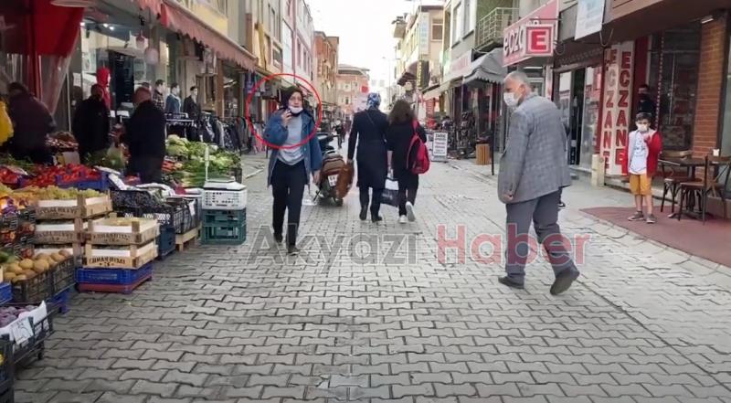 Akyazı'da maskesiz dolaşanlar böyle görüntülendi