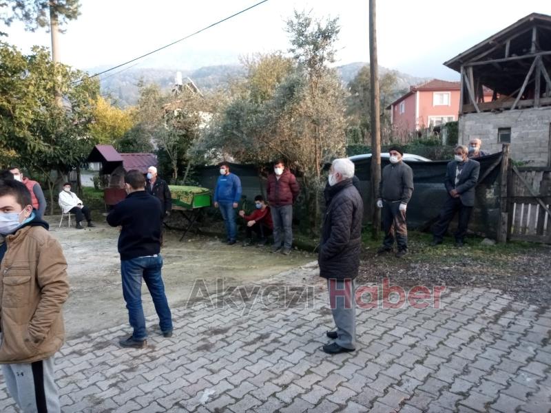 Traktörün altında kalan 4 çocuk babası öldü