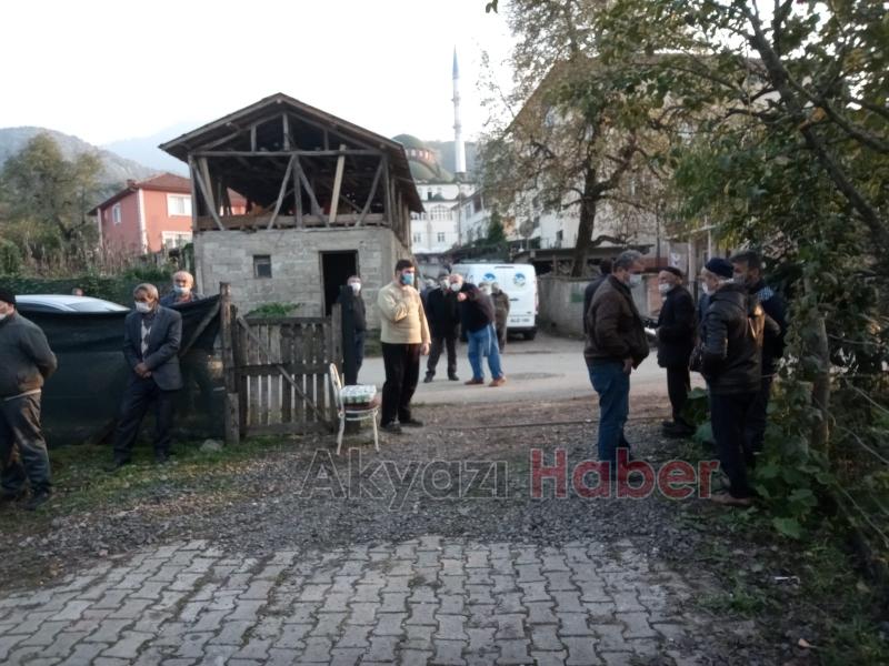 Traktörün altında kalan 4 çocuk babası öldü
