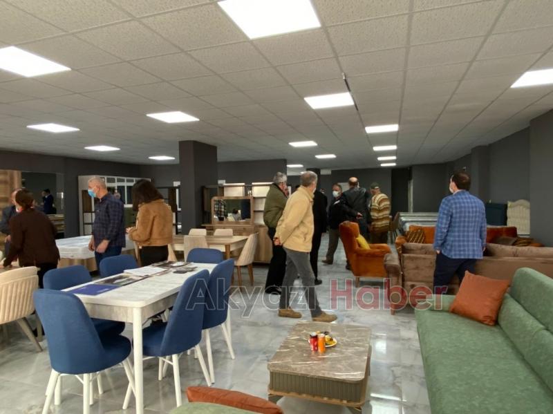 Aşan Mobilya Dualarla Açıldı