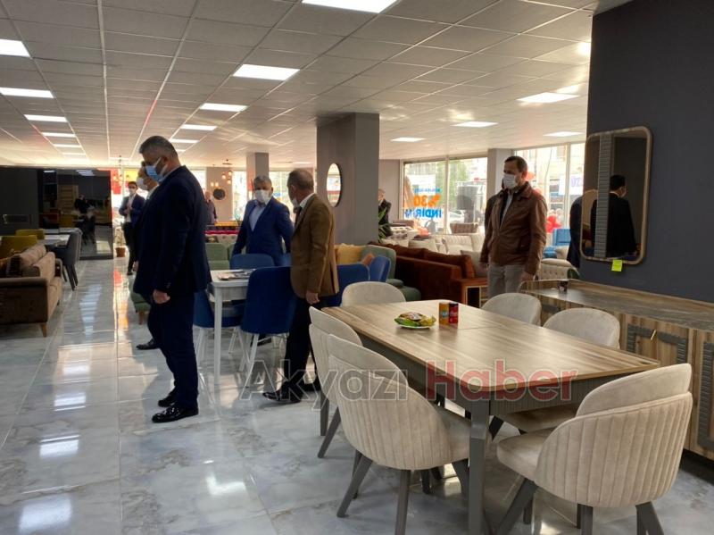 Aşan Mobilya Dualarla Açıldı