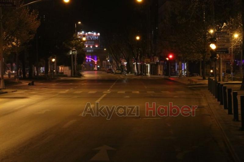 Sokağa çıkma yasağı başladı