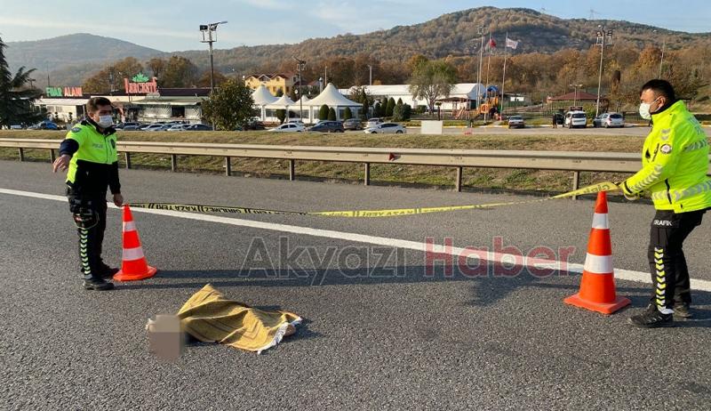 TEM'de karşıdan karşıya geçmek istedi, canından oldu