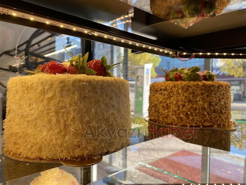 Balinay Pastanesi Paket Servise Başladı