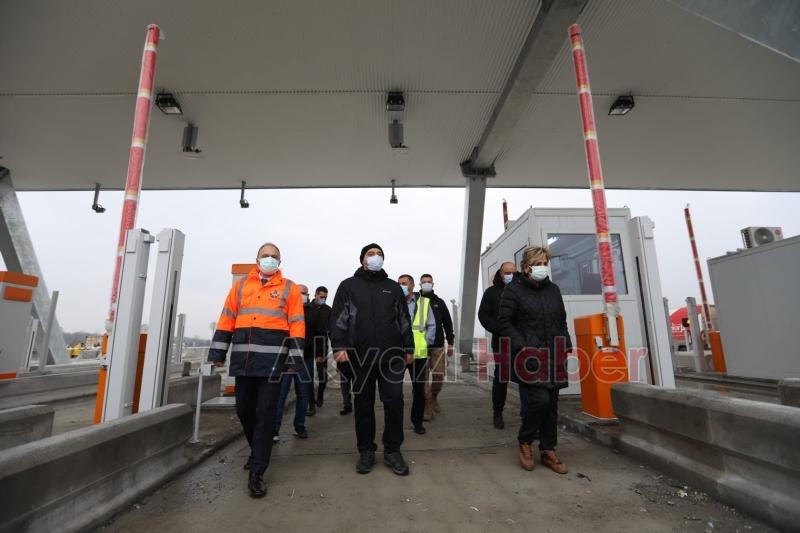 Vali Kaldırım otoyolda açılış öncesi inceleme yaptı